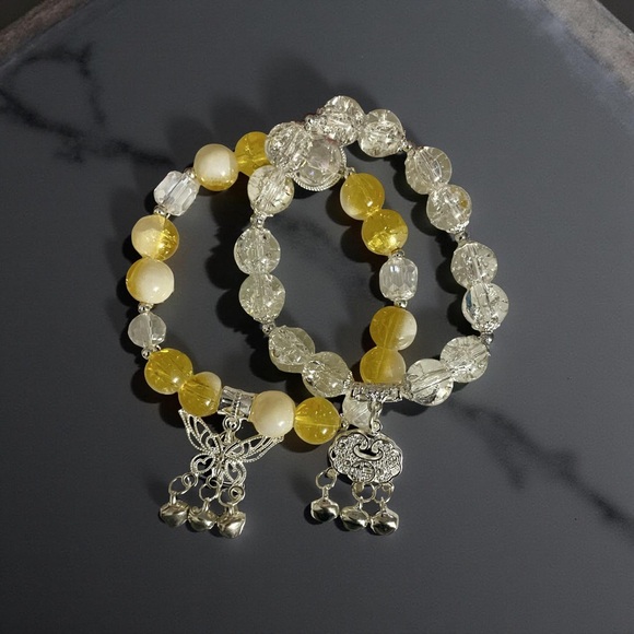 Yellow & White / Clear Beaded Bracelet Stack Handmade Stretch Bracelets - Picture 5 of 7